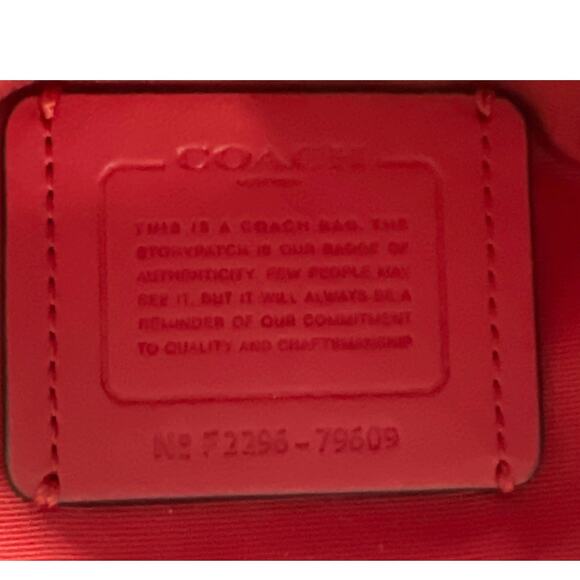 Coach F79609 Signature Tote Bag + Metallic Wallet – Excellent Condition - Picture 3 of 15